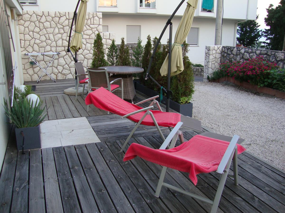 Apartments Ilona Novi Vinodolski Luaran gambar